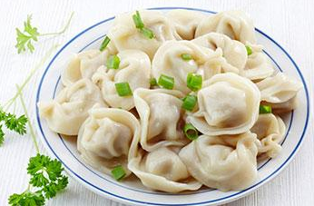 怎么煮餃子才能讓餡熟透，又不會煮破皮？